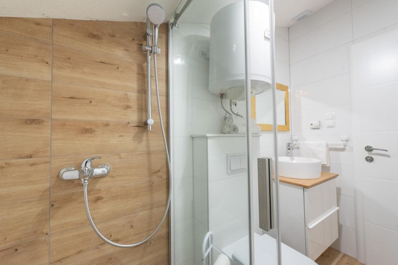 Apartmani Mara Kaštela Kültér fotó