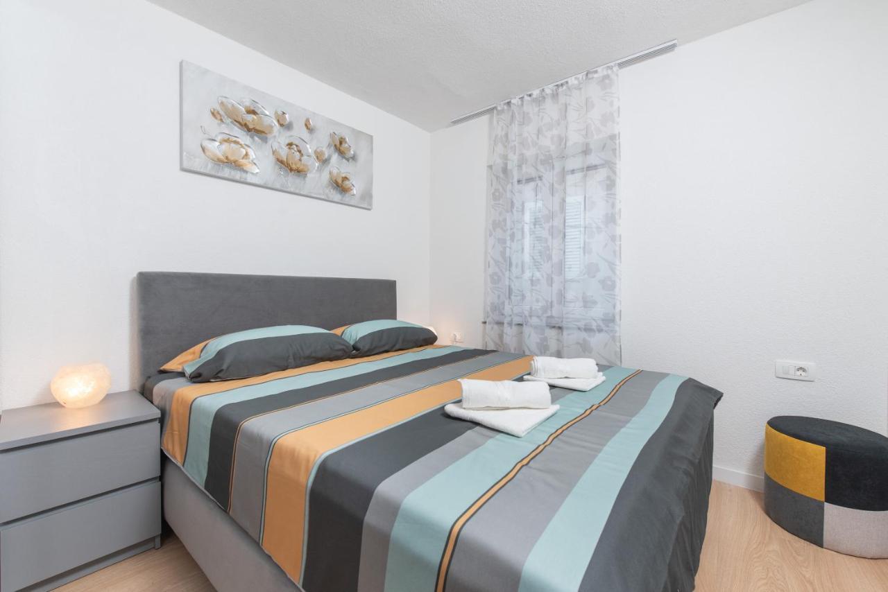 Apartmani Mara Kaštela Kültér fotó