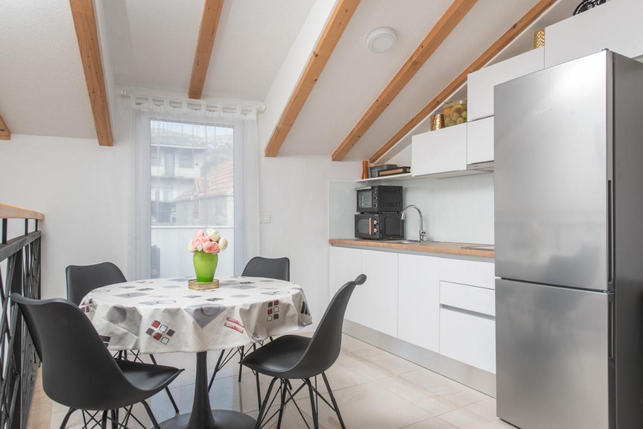 Apartmani Mara Kaštela Kültér fotó